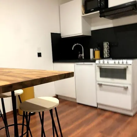 Gare - Elegant Appartement Pour Pros Ou Touristes Chambery Exterior photo